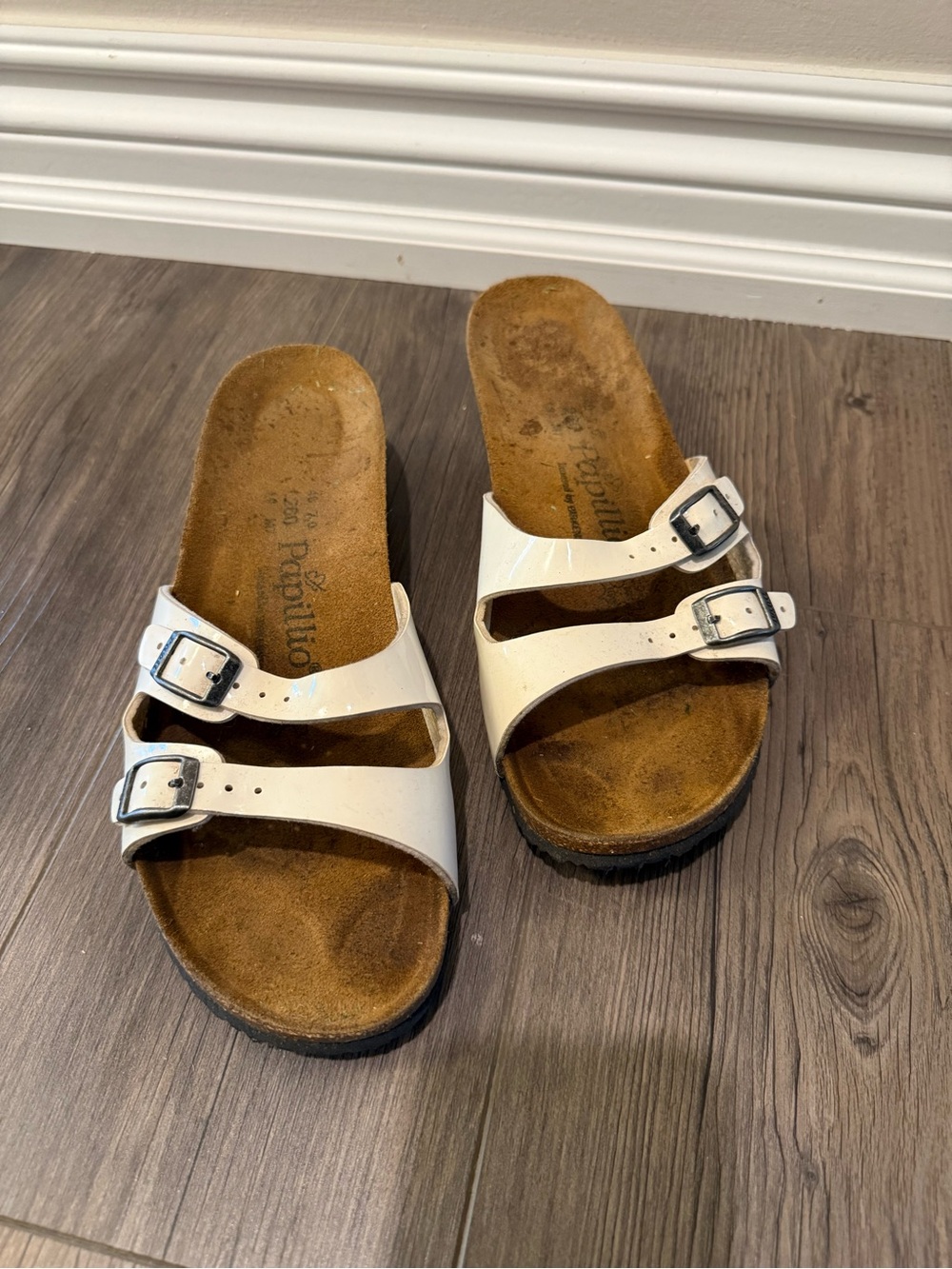 Papillio Birkenstock Mini Wedge Patent Leather Buckle Sandals Size 9
